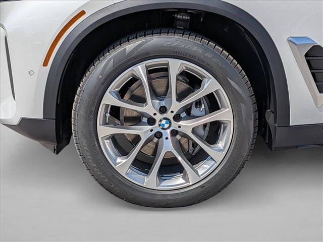 New 2026 BMW X5 xDrive40i AWD/4WD image 10