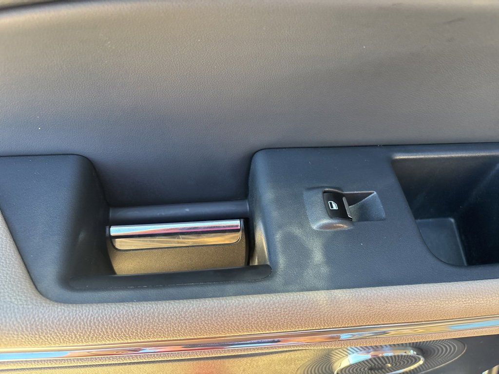 Used 2022 Ford Expedition Limited image 52