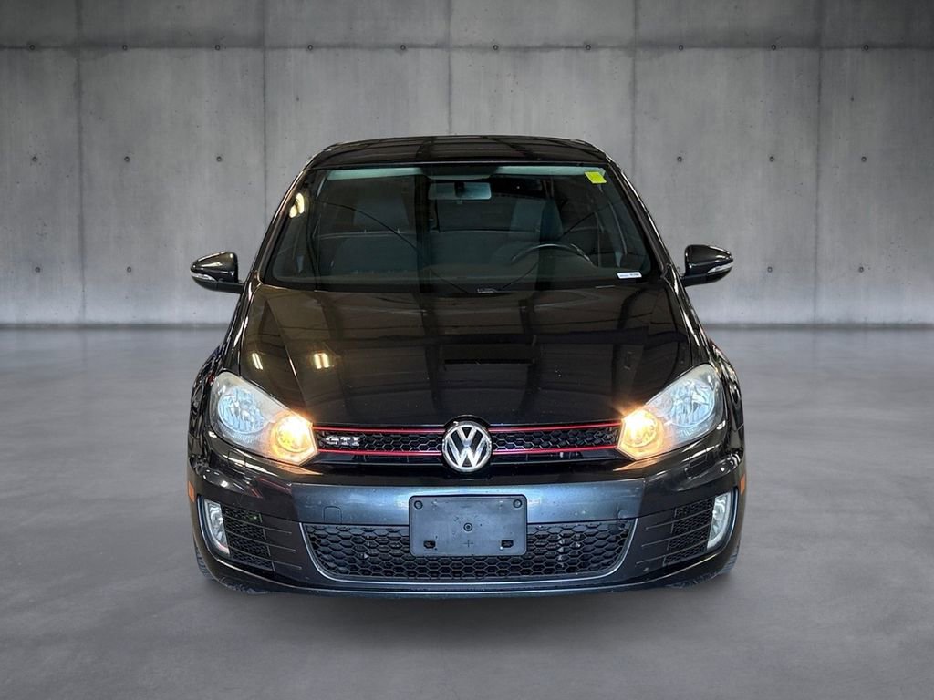 Used 2012 Volkswagen Golf 4-Door FWD image 8
