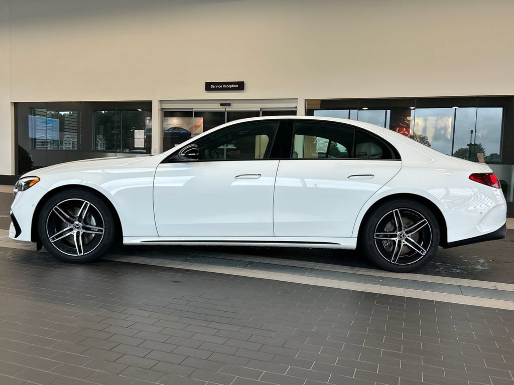 New 2027 Mercedes-Benz E 450 4MATIC Sedan image 3