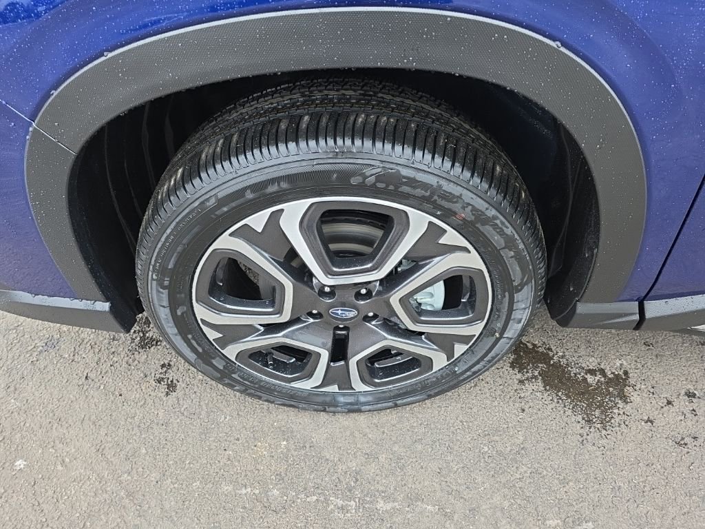 New 2026 Subaru Ascent Limited image 9