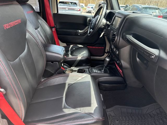 Used 2017 Jeep Wrangler Unlimited Rubicon image 34