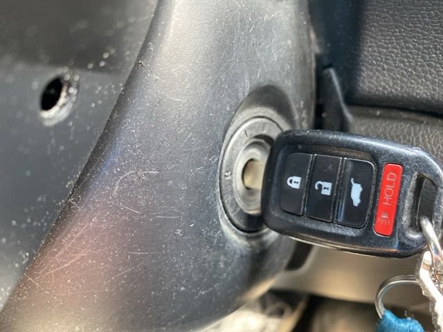 Used 2017 Honda CR-V LX image 37