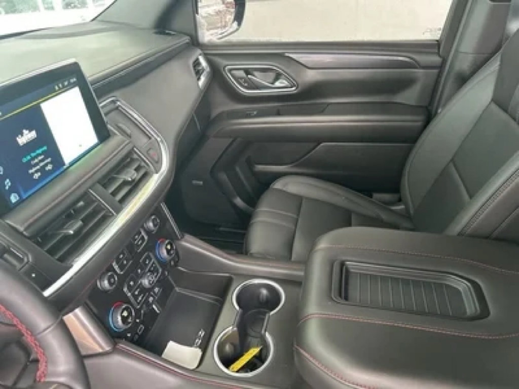 Used 2024 Chevrolet Tahoe RST w/ Luxury Package AWD/4WD image 9