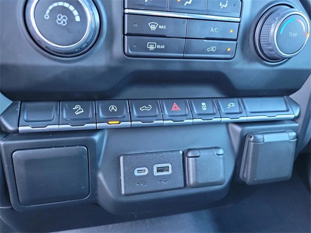 Used 2022 Chevrolet Silverado 1500 Custom Trail Boss image 28