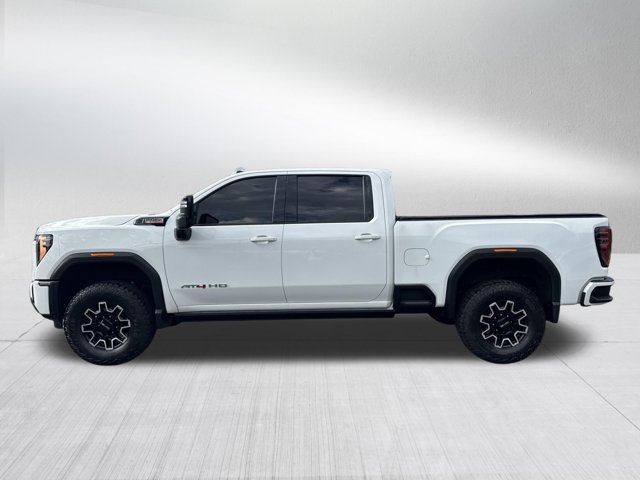 Used 2024 GMC Sierra 2500 AT4 w/ AT4 Premium Plus Package AWD/4WD image 9