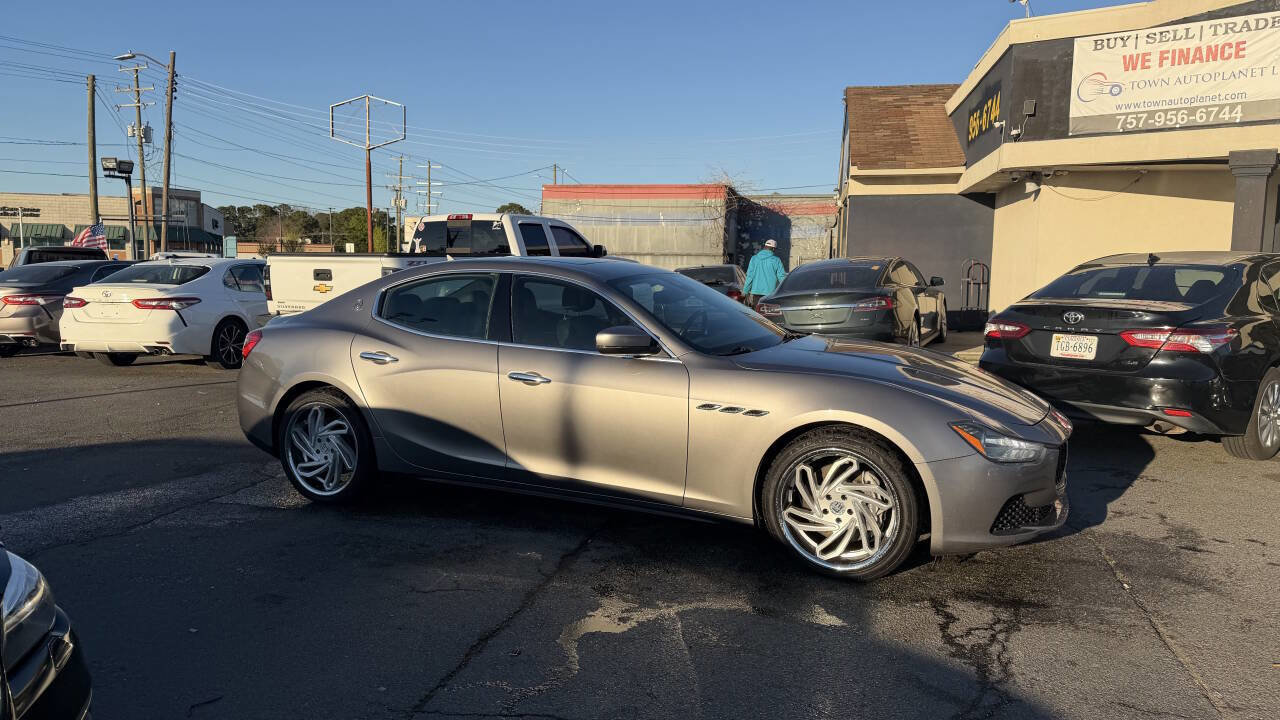 Used 2017 Maserati Ghibli S Q4 AWD/4WD image 5