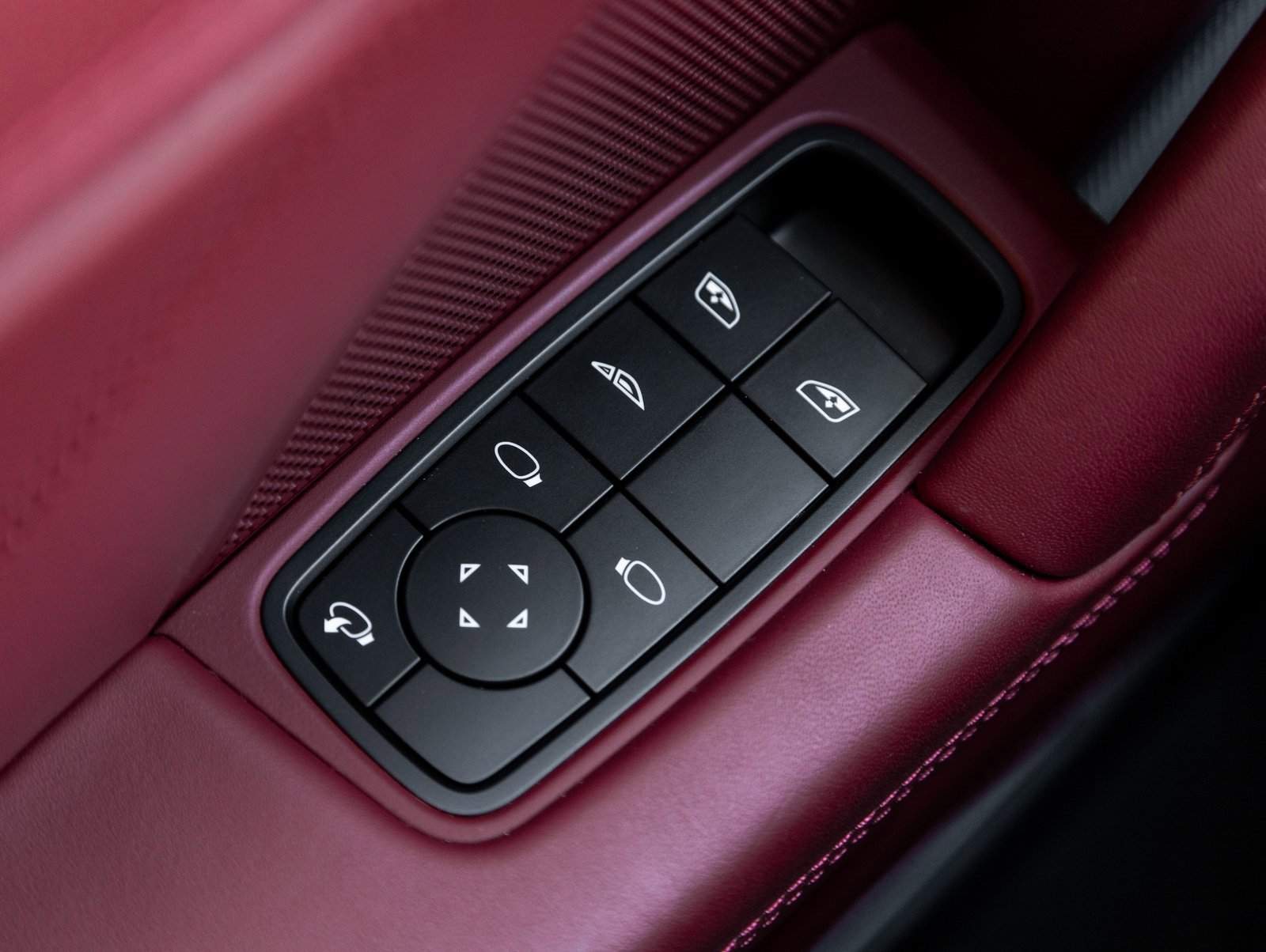 Certified 2024 Porsche 911 Turbo S image 21