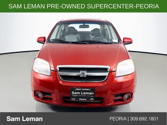 Used 2011 Chevrolet Aveo LT image 2