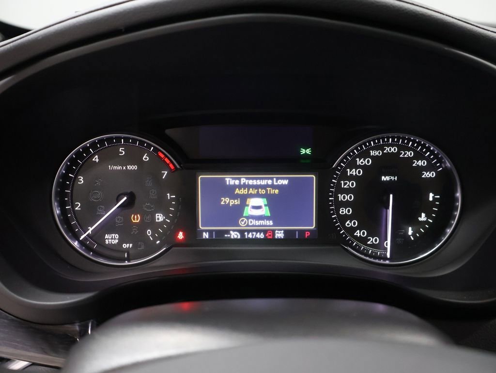 Used 2023 Cadillac XT4 Premium Luxury image 39