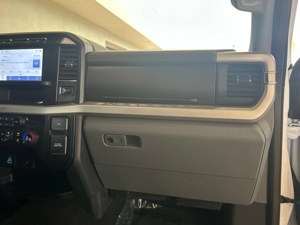 Used 2024 Ford F350 XLT AWD/4WD image 29