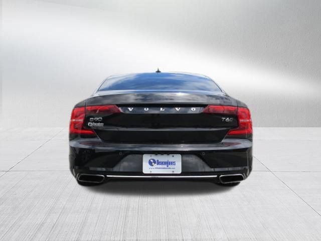 Used 2017 Volvo S90 T6 Momentum w/ Vision Package AWD/4WD image 4