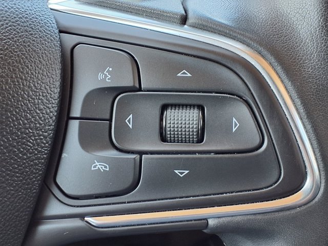 Used 2023 Buick Envision Essence AWD/4WD image 13