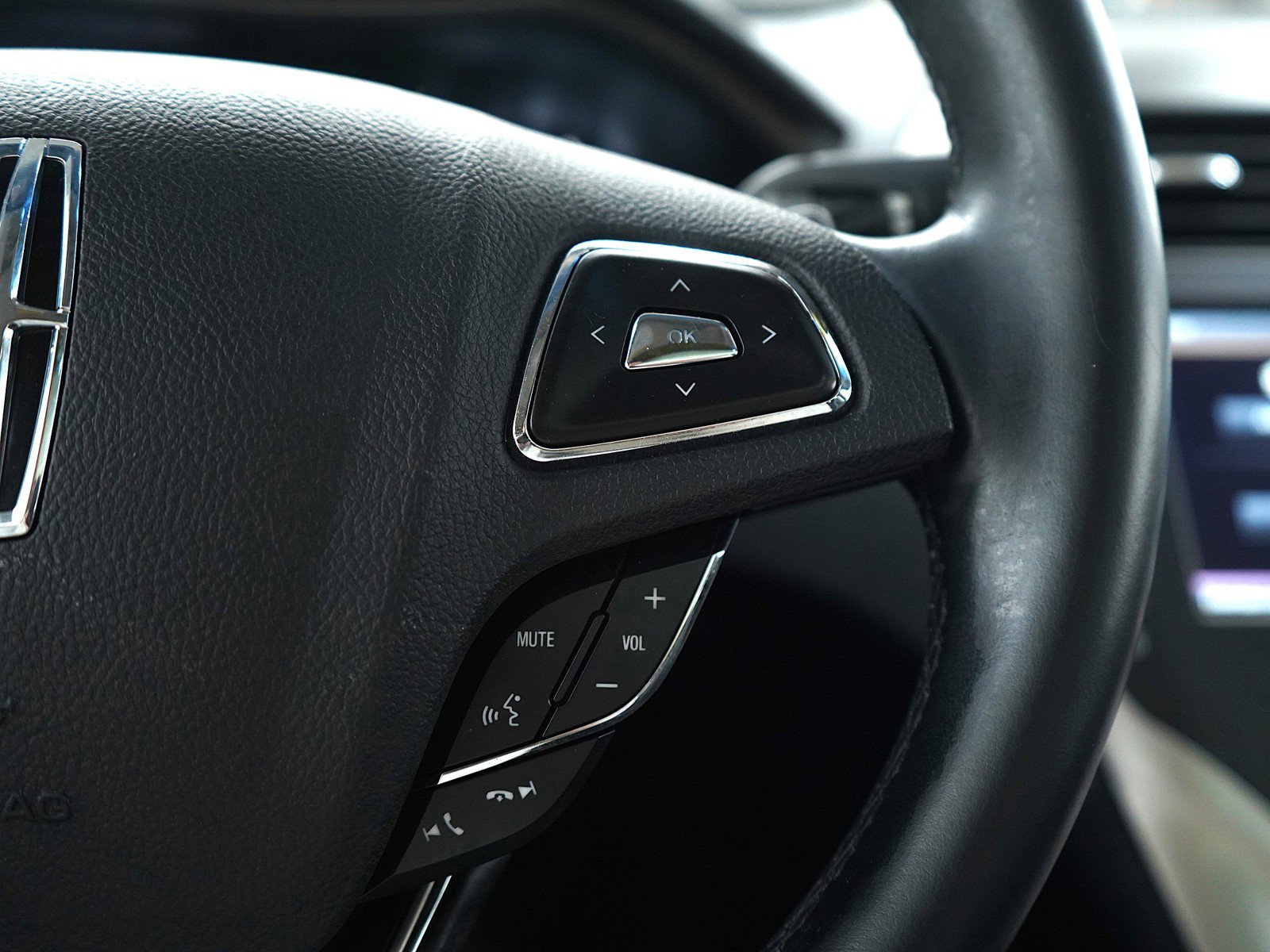 Used 2016 Lincoln MKZ AWD w/ Equipment Group 300A Reserve image 24