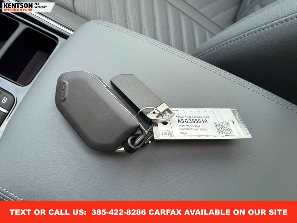 Used 2025 Kia Sorento SX Prestige w/ Sage Leather Package image 47