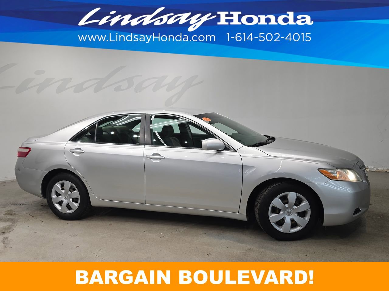 Used 2009 Toyota Camry LE image 3