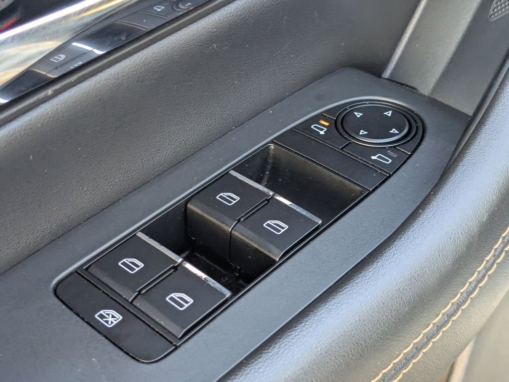 Used 2025 MAZDA CX-90 3.3 Turbo w/ Premium Sport Pkg image 15