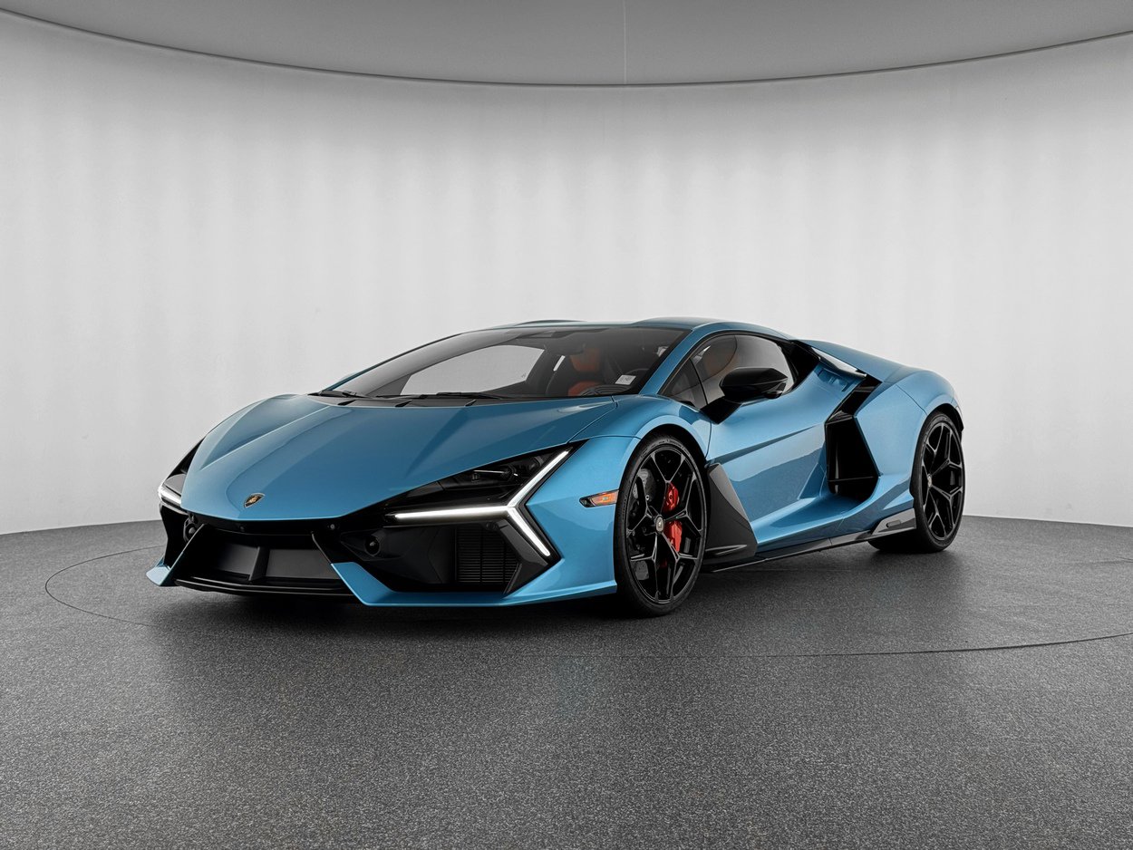 New 2025 Lamborghini Revuelto