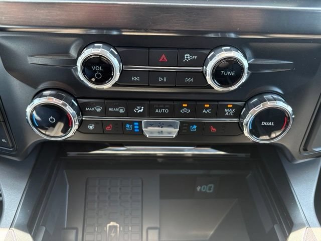 New 2026 Ford F550 4x4 Crew Cab image 28