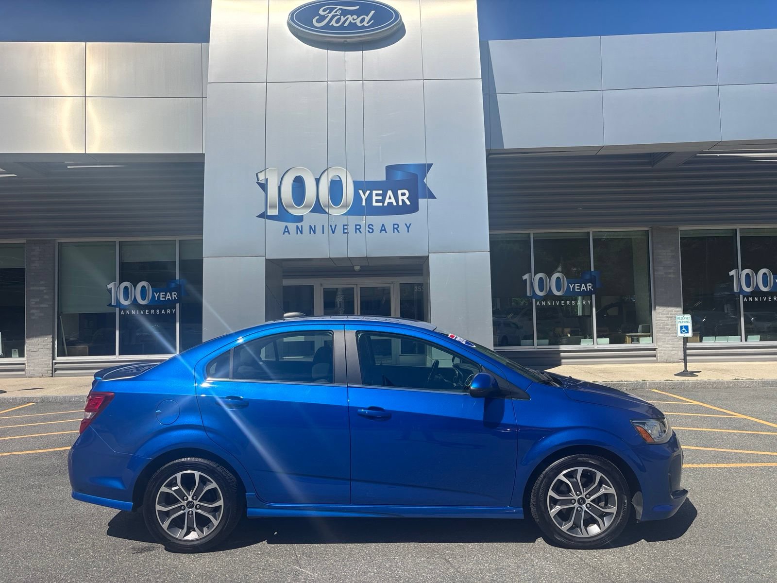 Used 2019 Chevrolet Sonic LT w/ Convenience Package FWD image 7