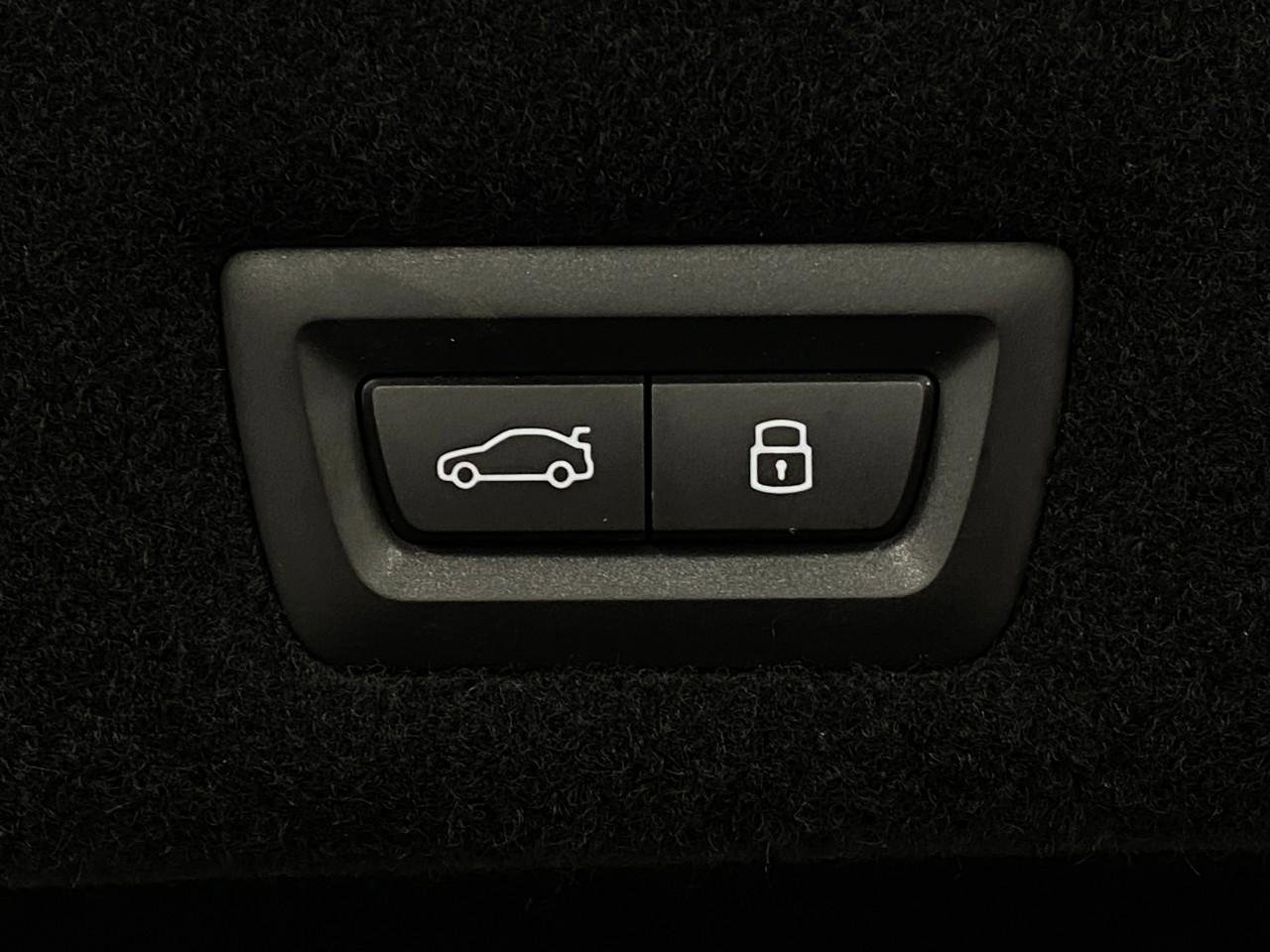 Certified 2023 BMW 760i xDrive w/ Executive Package image 6