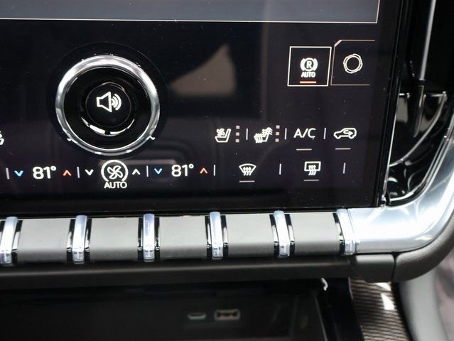 New 2026 GMC Yukon XL Elevation w/ Elevation Premium Package image 35