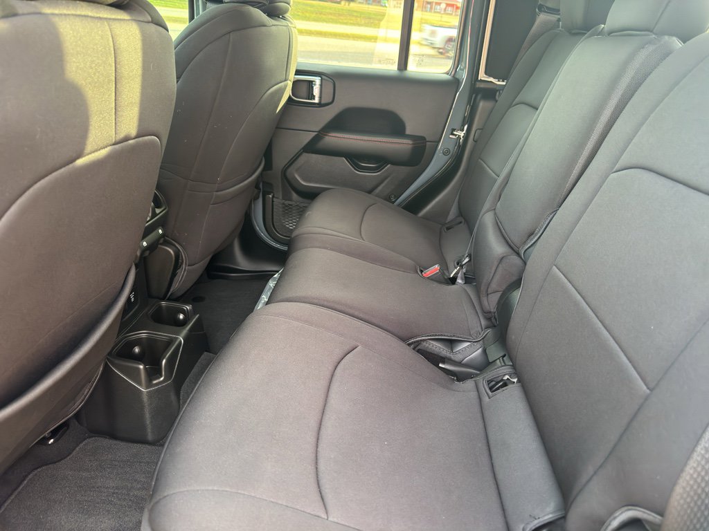 Certified 2025 Jeep Gladiator Rubicon image 18