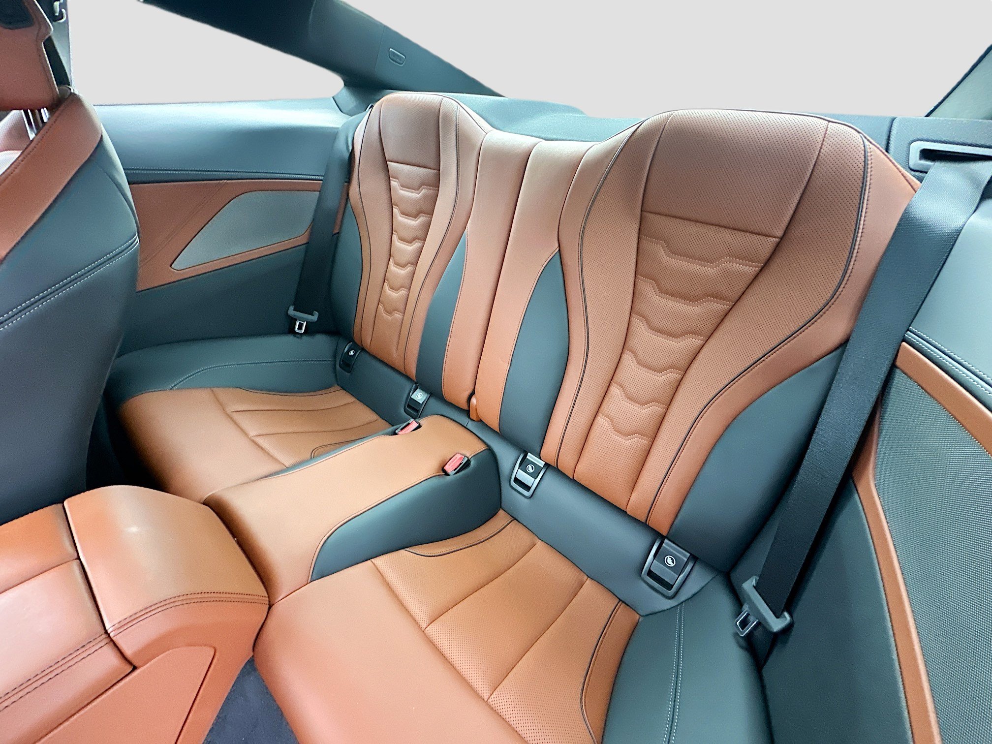 Used 2023 BMW 840i Coupe w/ M Sport Professional Package image 24