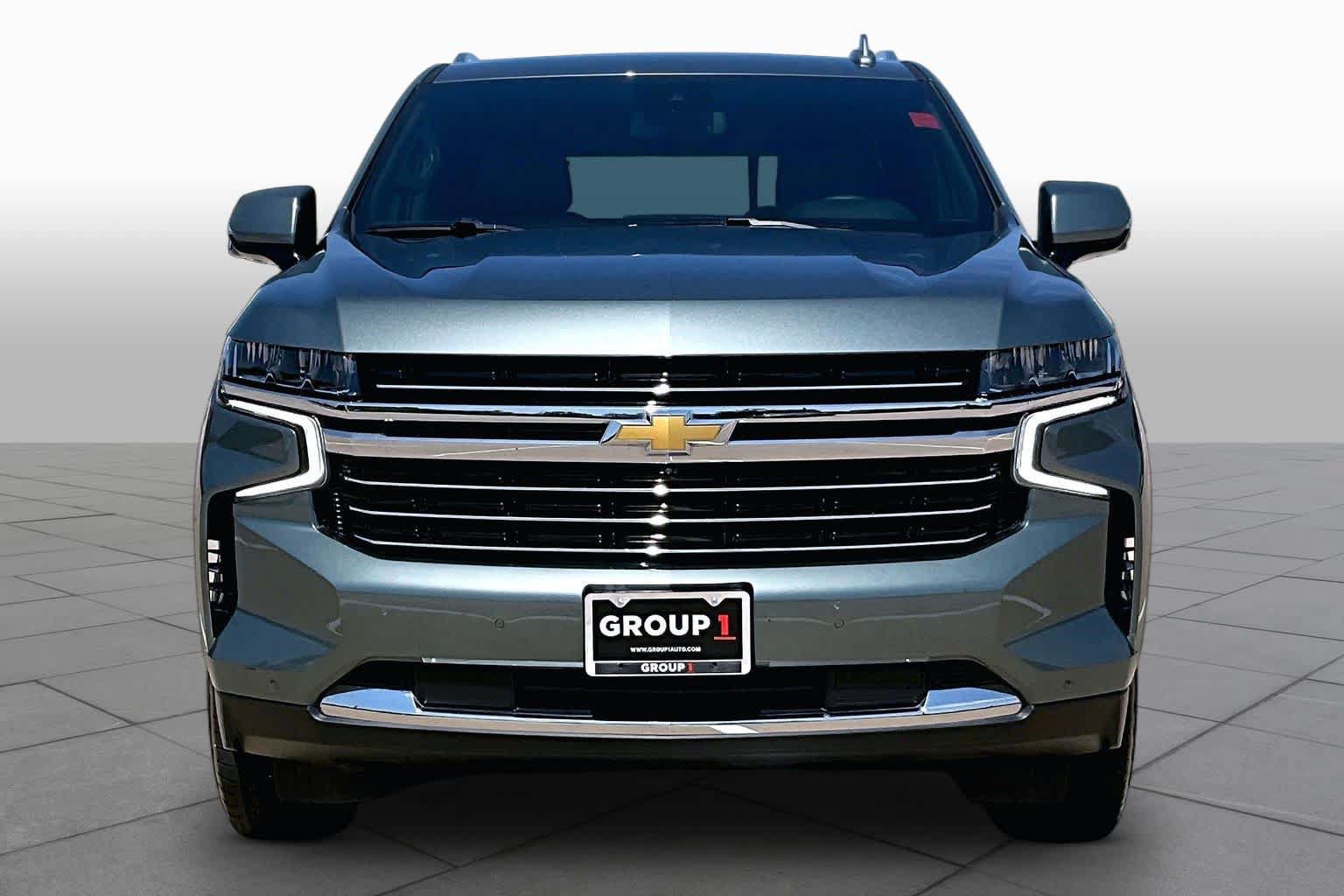 Used 2024 Chevrolet Tahoe LT w/ Luxury Package RWD image 4