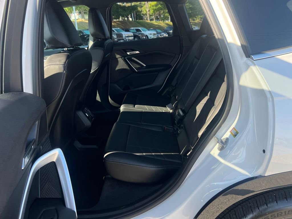 Used 2025 BMW X1 xDrive28i image 23