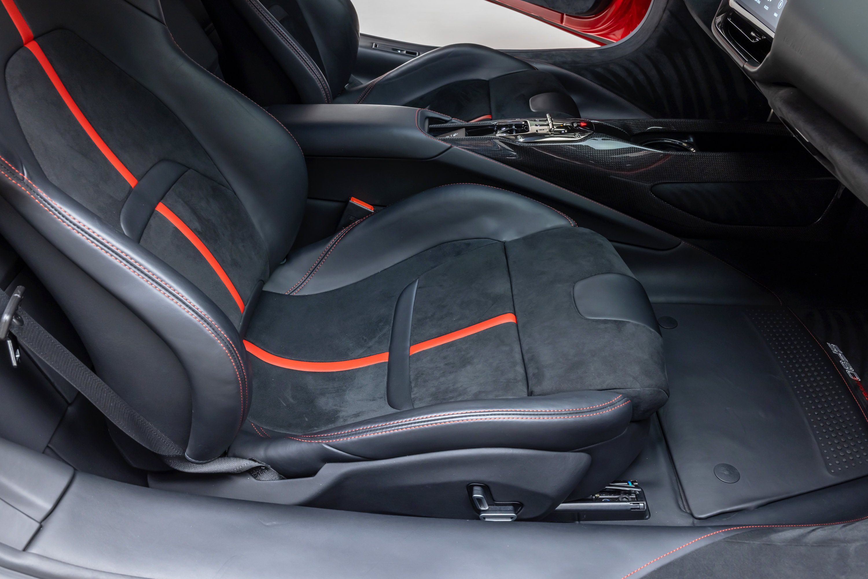 Certified 2021 Ferrari SF90 Stradale AWD/4WD image 80