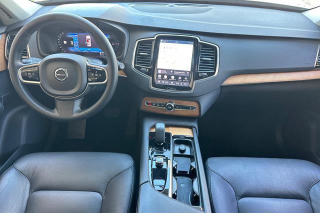 Certified 2025 Volvo XC90 T8 Plus w/ Protection Package Premier AWD/4WD image 14