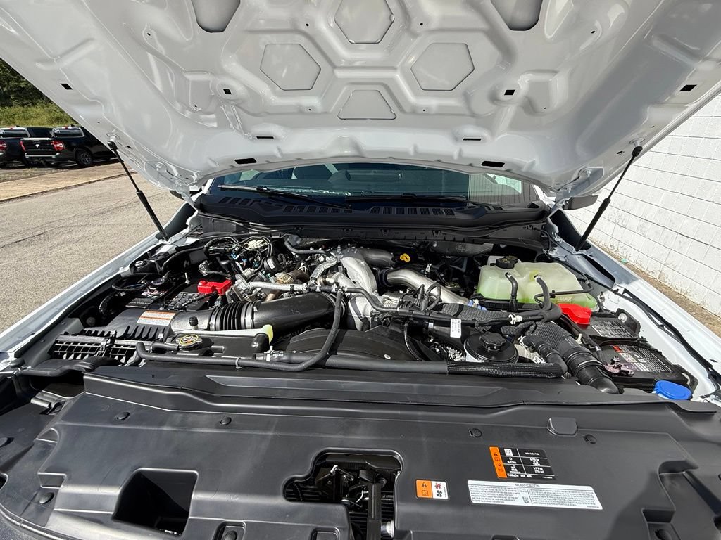 New 2026 Ford F550 4x4 Regular Cab Super Duty image 26
