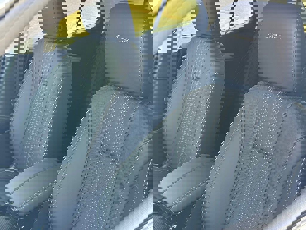 New 2026 Buick Envision Avenir image 17