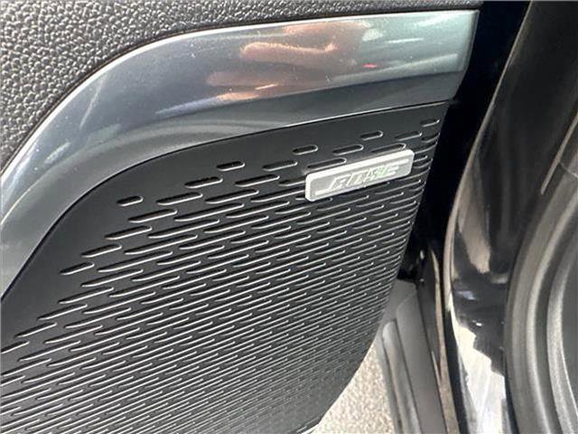 Used 2025 GMC Acadia Elevation image 19