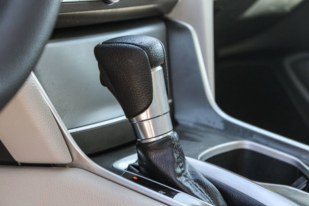 Used 2019 Honda Accord LX image 22