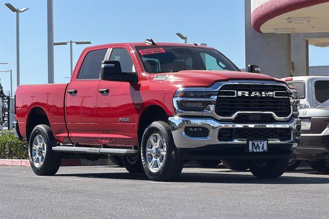 Used 2026 RAM 2500 Big Horn AWD/4WD image 2