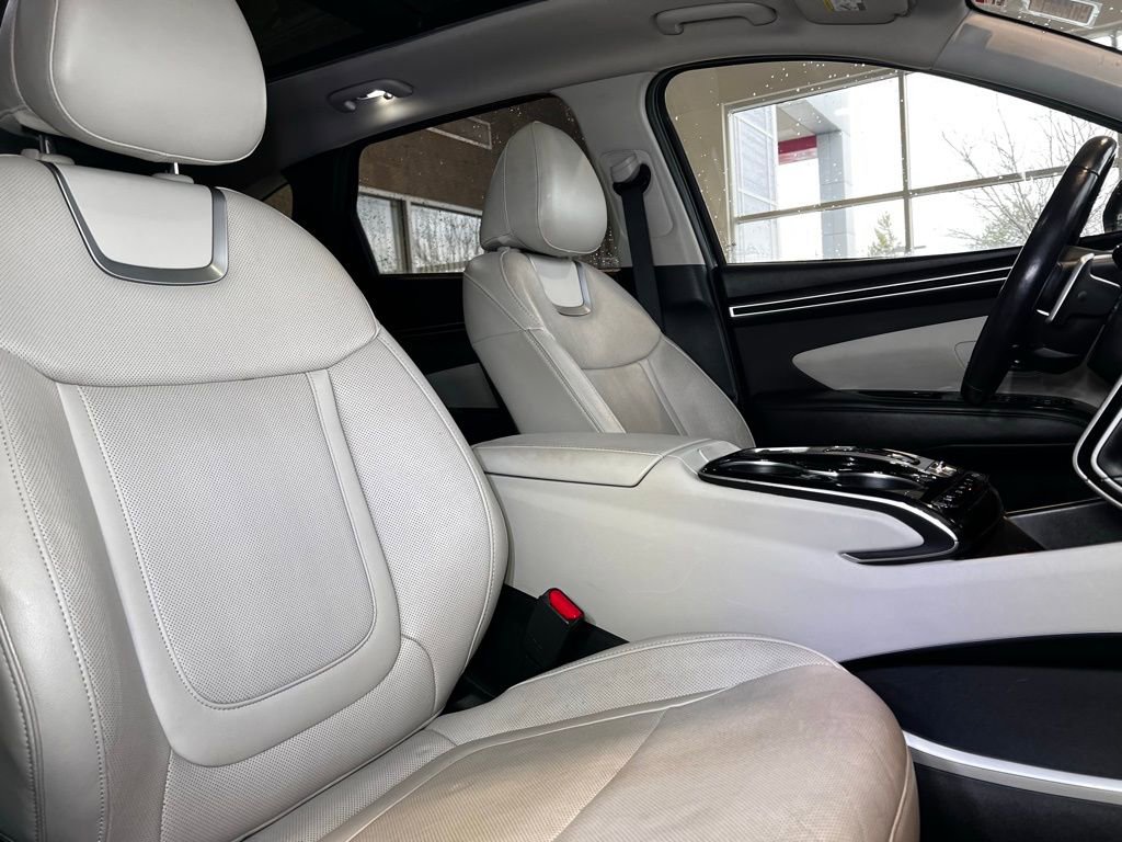 Used 2024 Hyundai Tucson Limited image 55