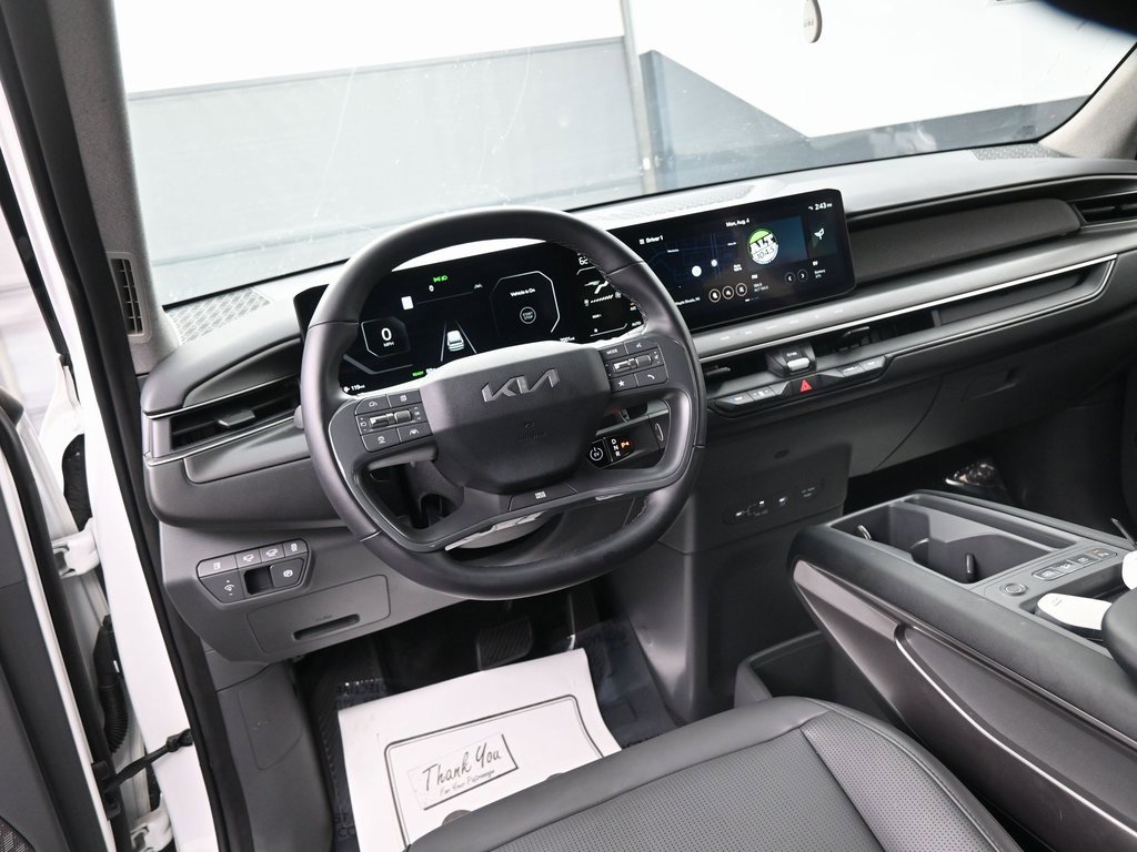 Used 2024 Kia EV9 Light Long Range image 15