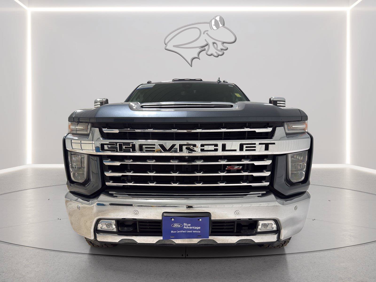 Used 2020 Chevrolet Silverado 3500 LTZ w/ LTZ Premium Package AWD/4WD image 10