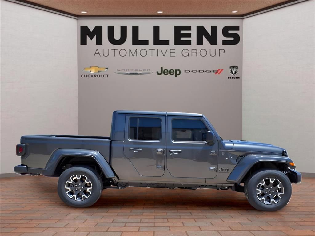 New 2025 Jeep Gladiator Sport w/ Premium Package AWD/4WD image 4