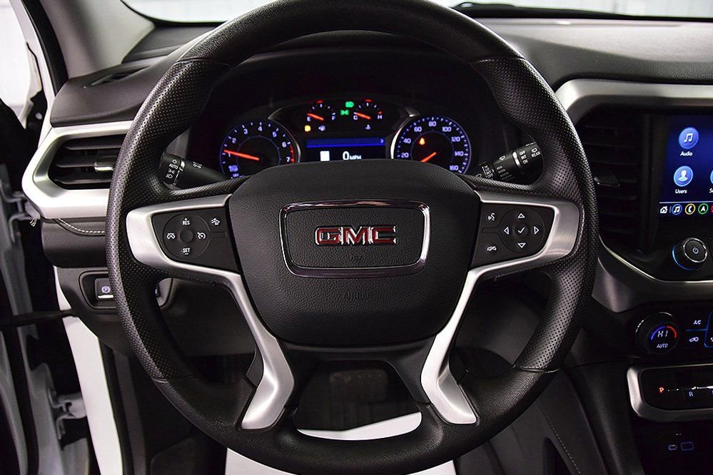 Used 2023 GMC Acadia SLE w/ Driver Convenience Package image 19