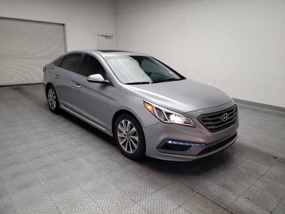 Used 2017 Hyundai Sonata Sport w/ Value Edition Package 02 FWD image 13