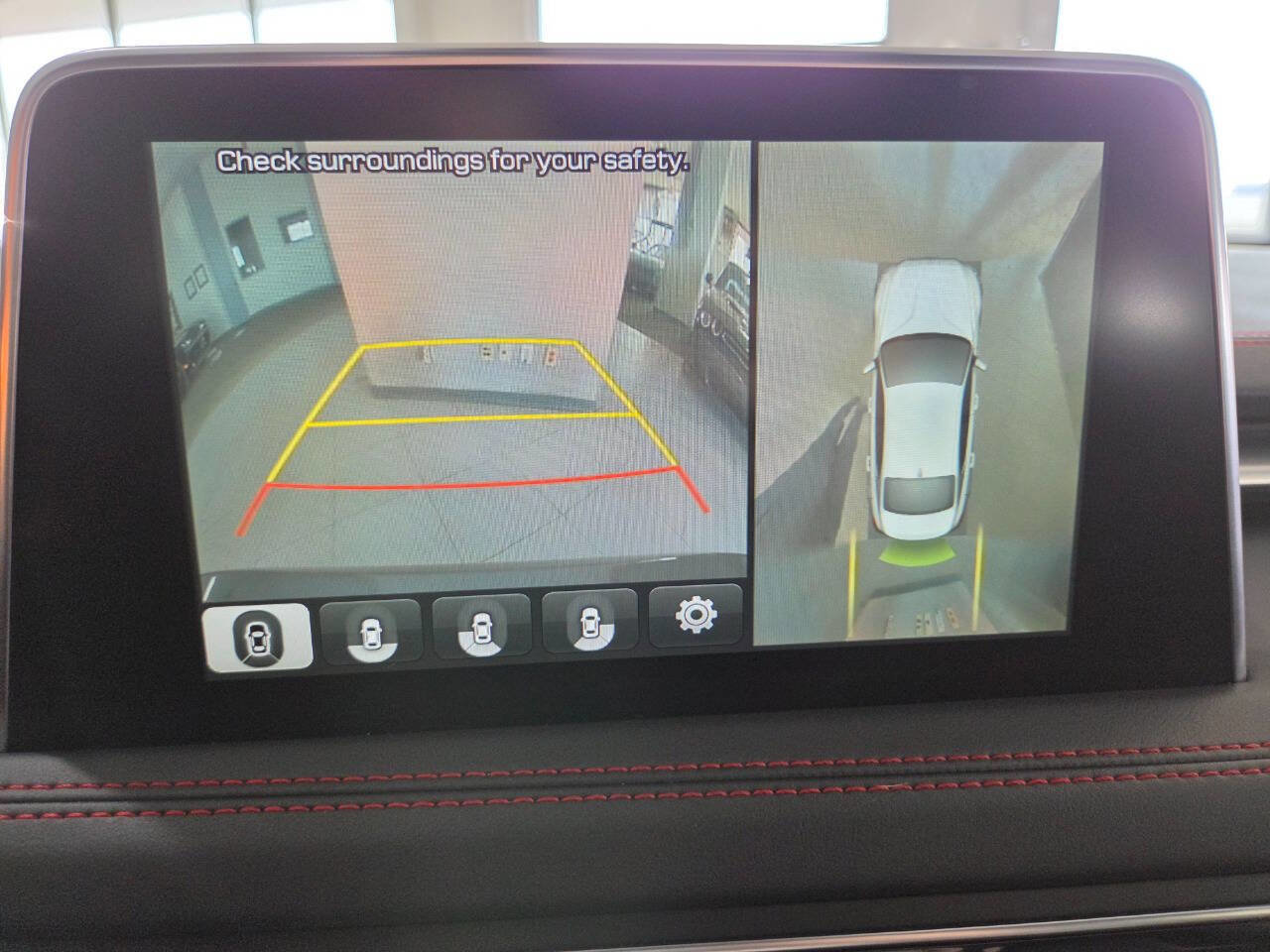 Used 2020 Genesis G70 3.3T w/ Sport Package image 31