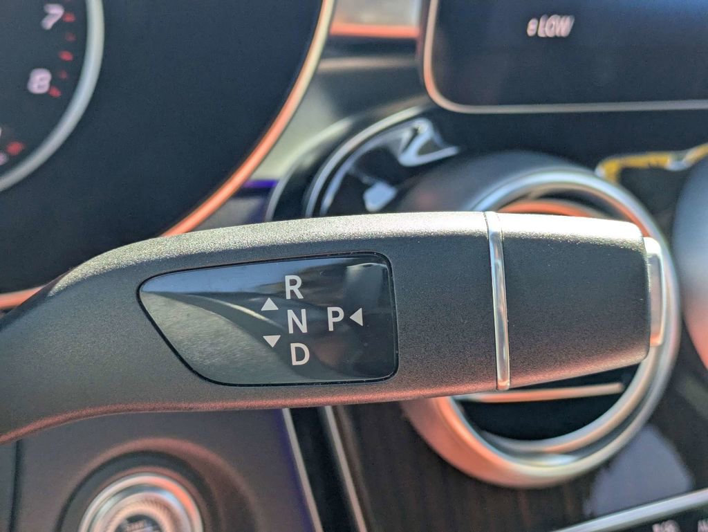 Used 2022 Mercedes-Benz GLC 300 image 28