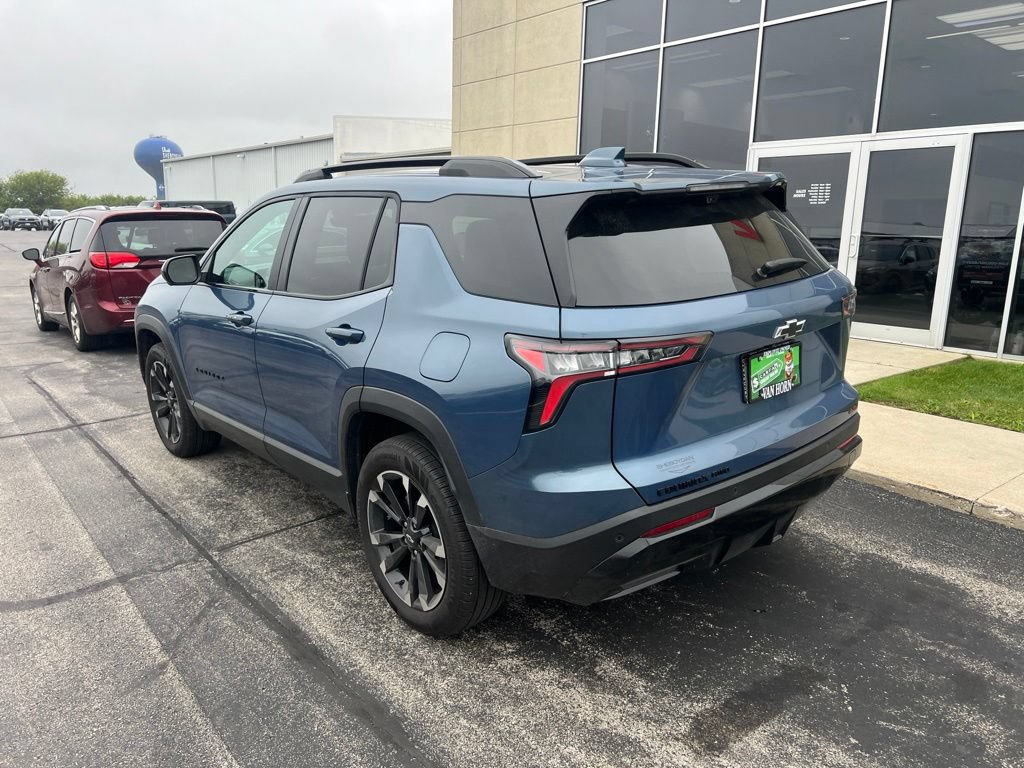 Used 2025 Chevrolet Equinox RS w/ Safety and Technology Package AWD/4WD image 4