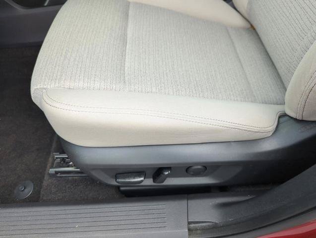 Certified 2023 Nissan Rogue SV FWD image 29