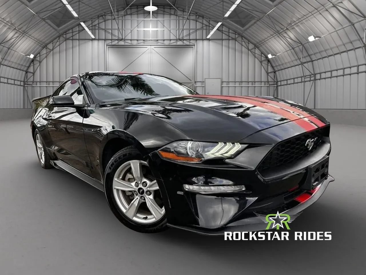 Used 2020 Ford Mustang Coupe RWD image 2