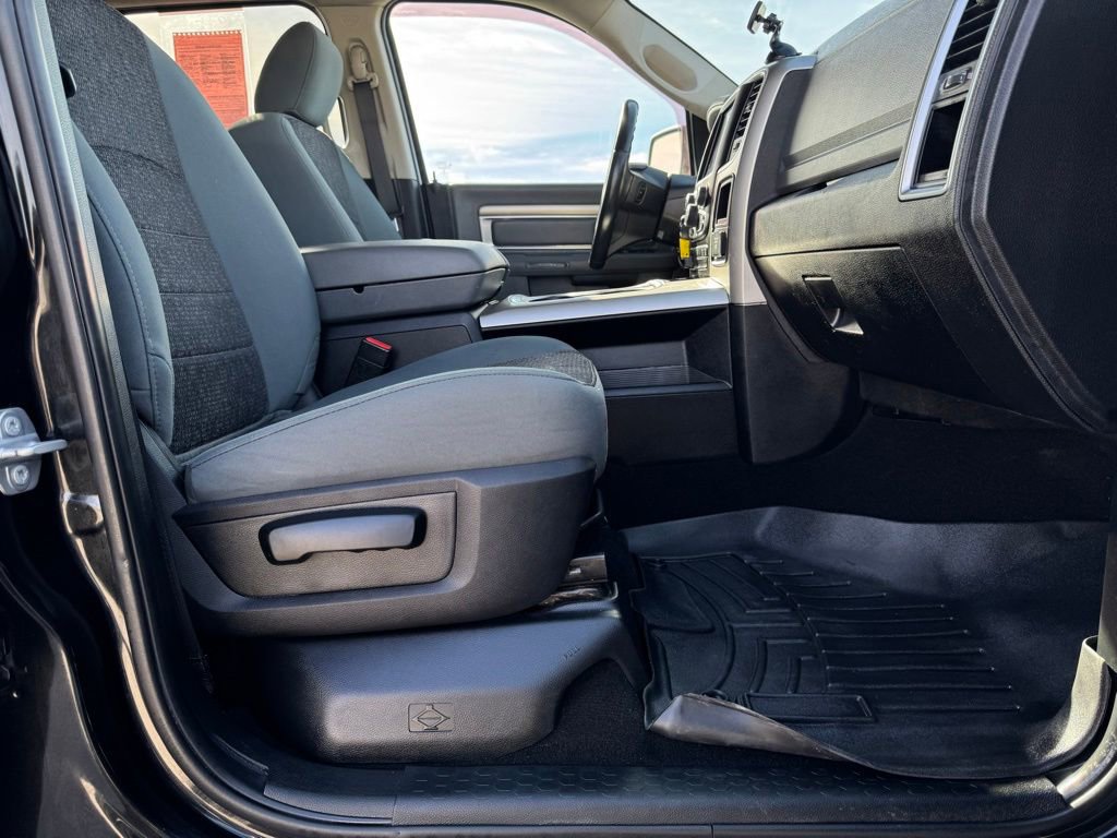 Used 2018 RAM 1500 Big Horn image 22