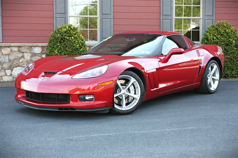 Used 2012 Chevrolet Corvette Grand Sport w/ 2LT Preferred Equipment Group RWD image 1